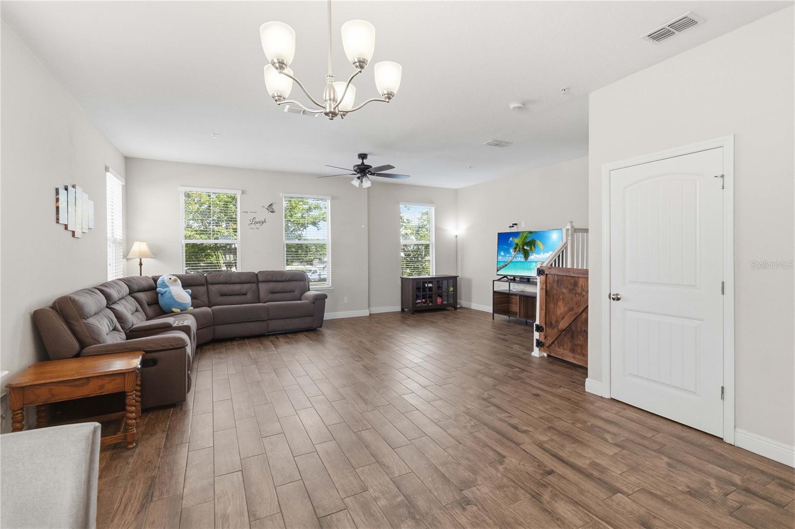 OVERLOOK/EAST PARK - Residential