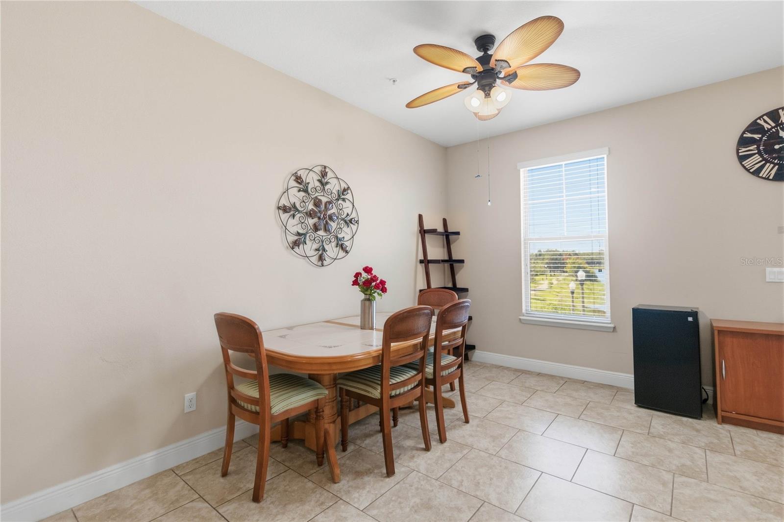 OVERLOOK/EAST PARK - Residential