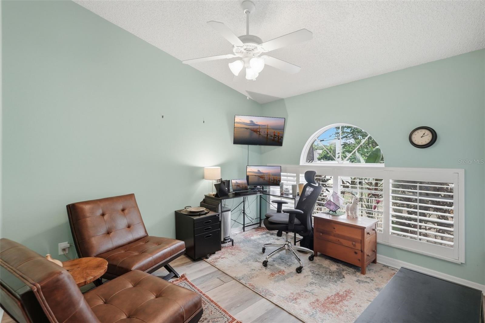 PINELLAS GROVES - Residential