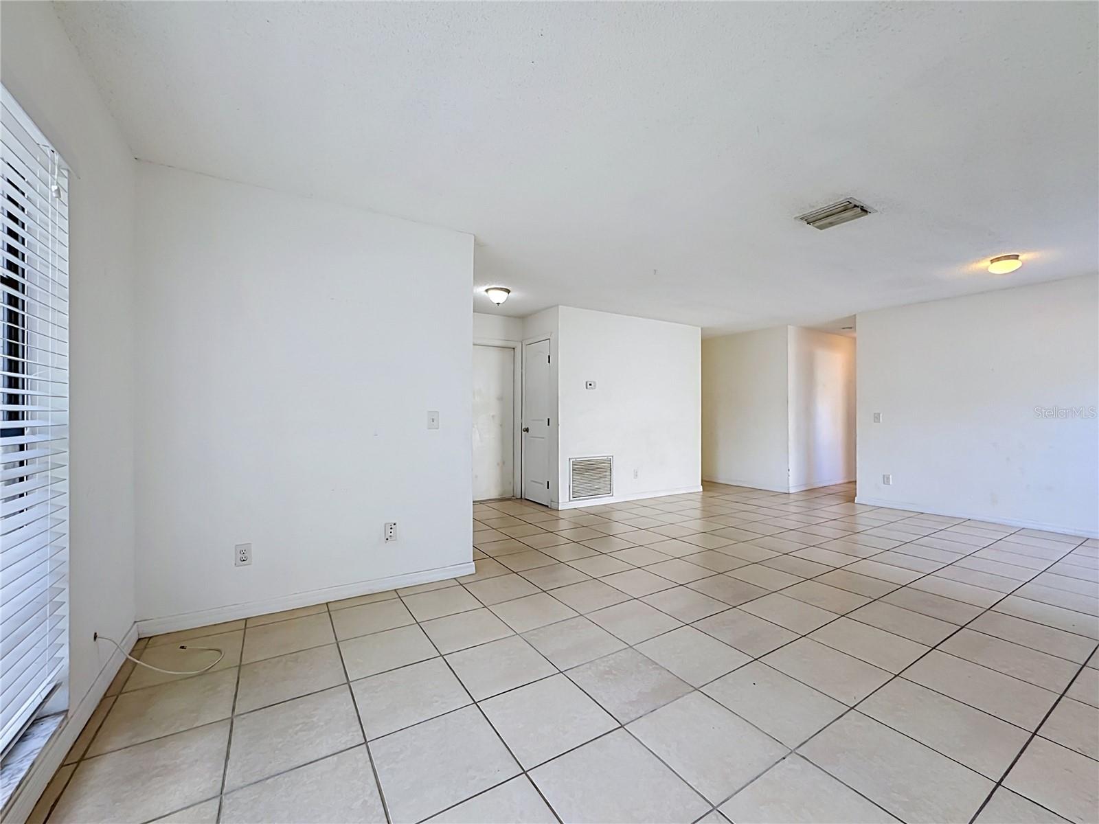 MEADOW LAKES EAST - Residential