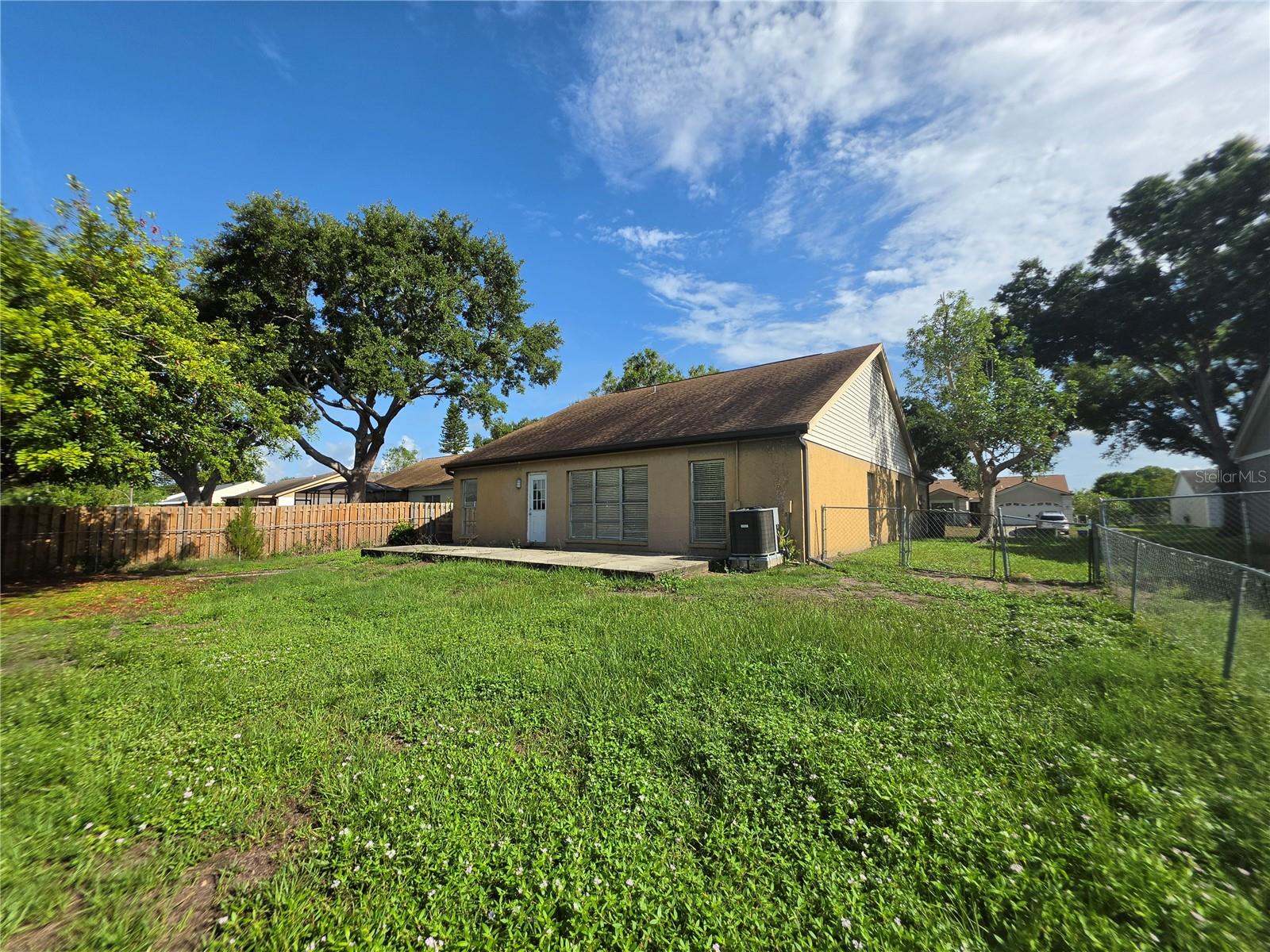 MEADOW LAKES EAST - Residential