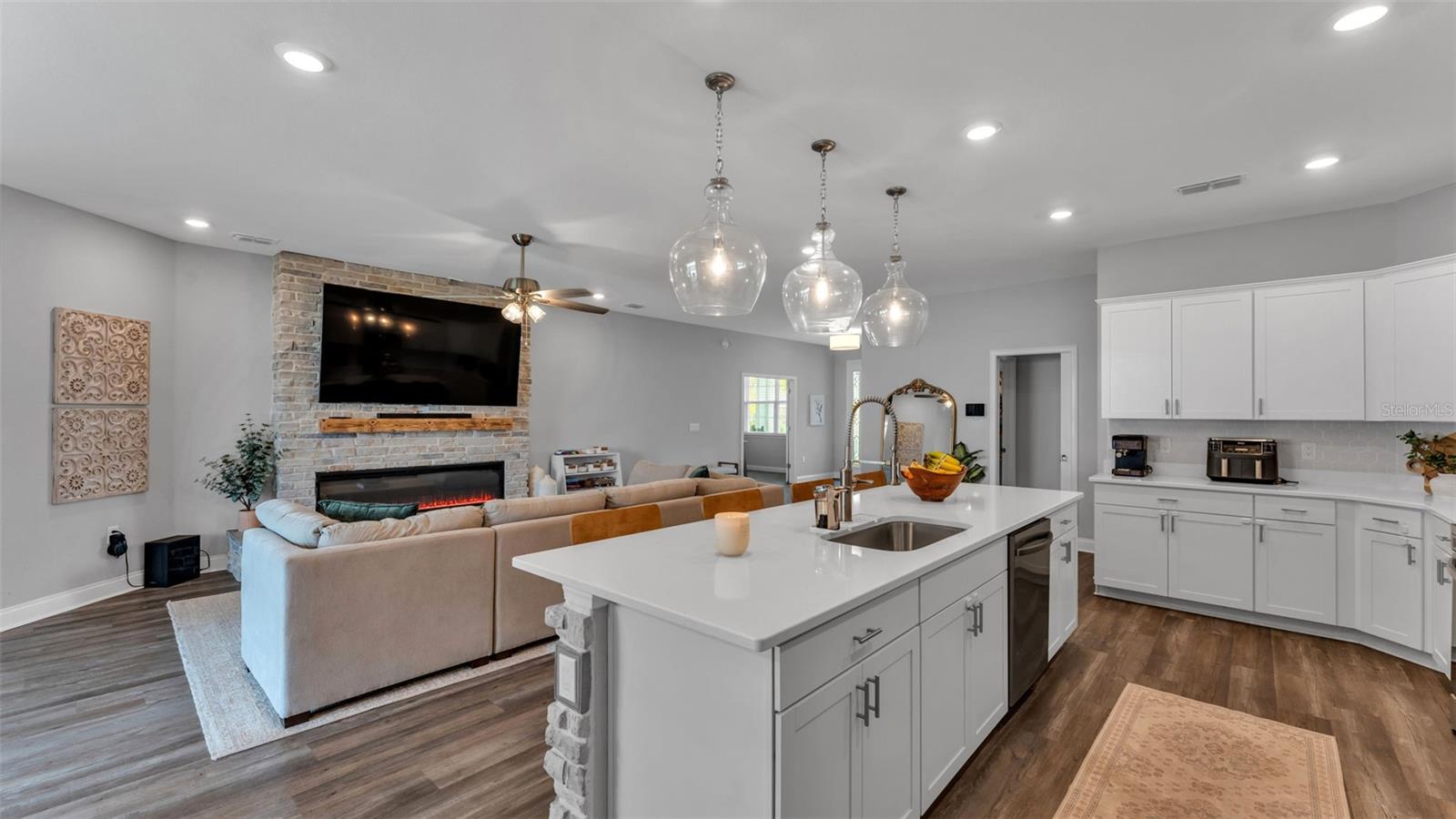 TREYMONT PH 2 - Residential