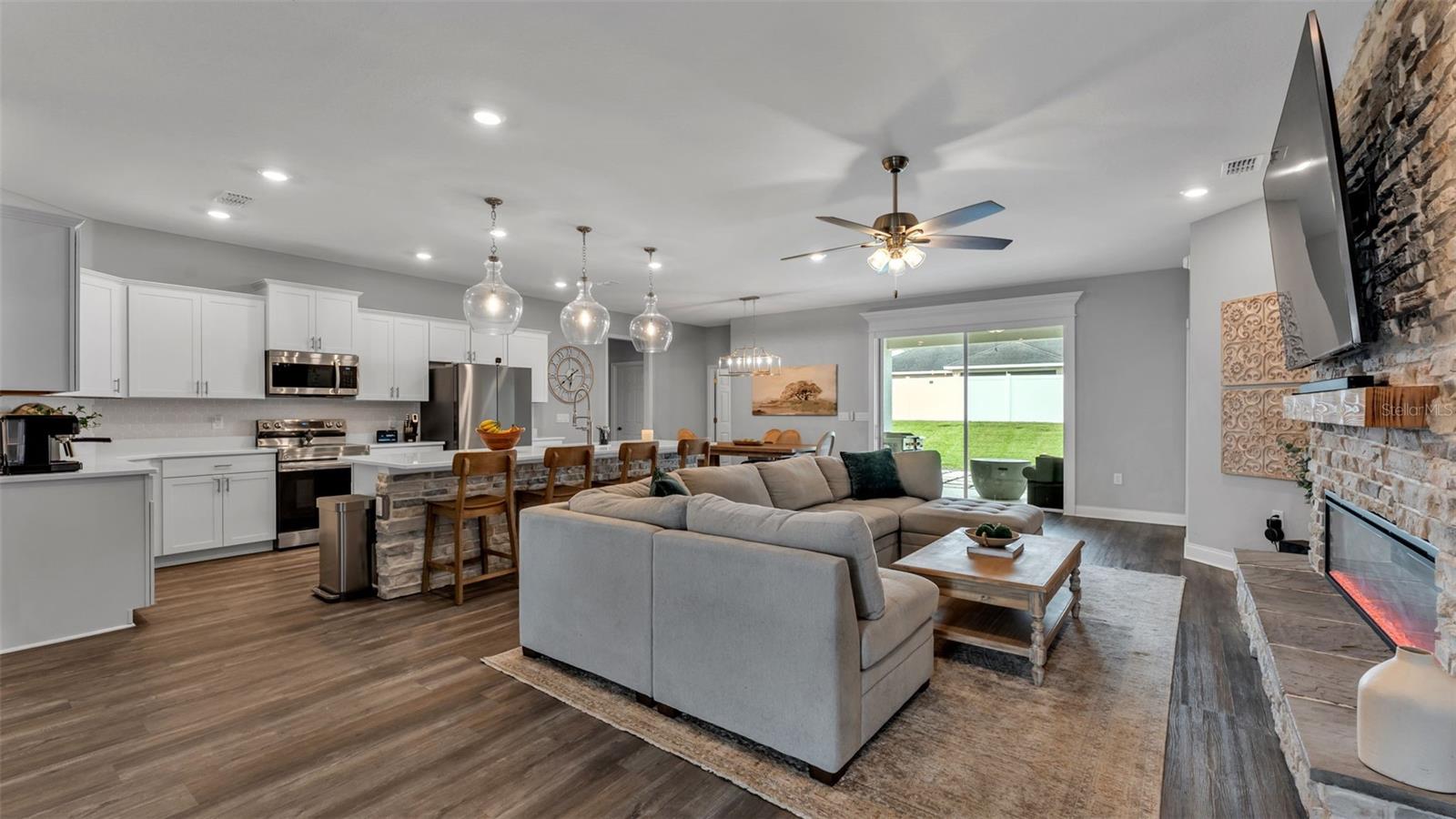 TREYMONT PH 2 - Residential