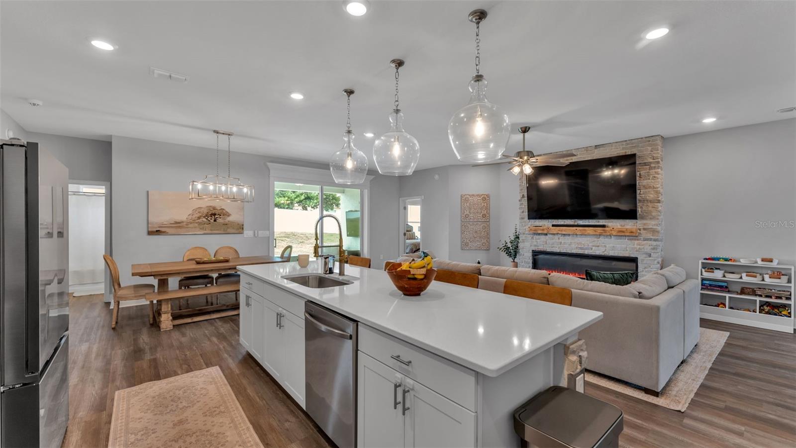TREYMONT PH 2 - Residential