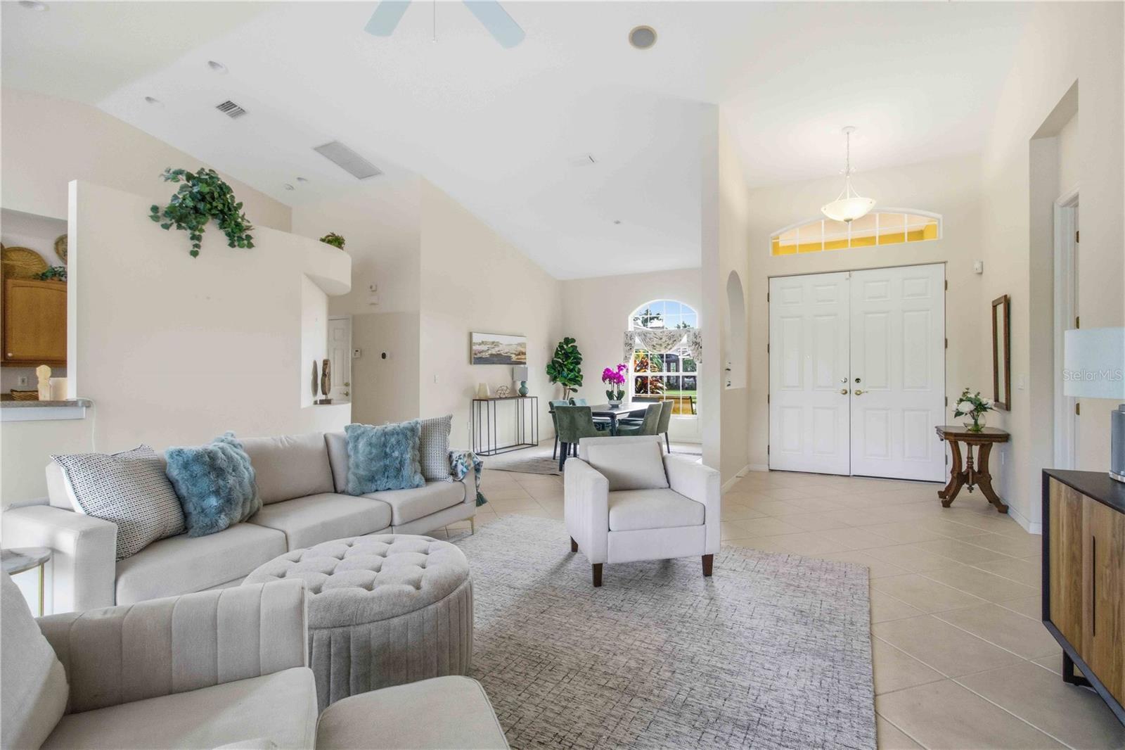 ANCIENT OAKS UNIT ONE - Residential