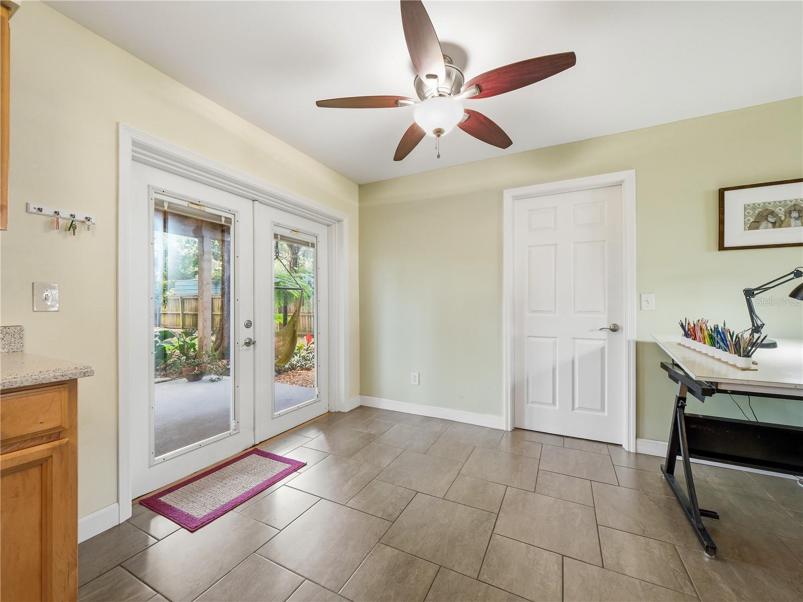 FLORIDA SHORES 01 - Residential