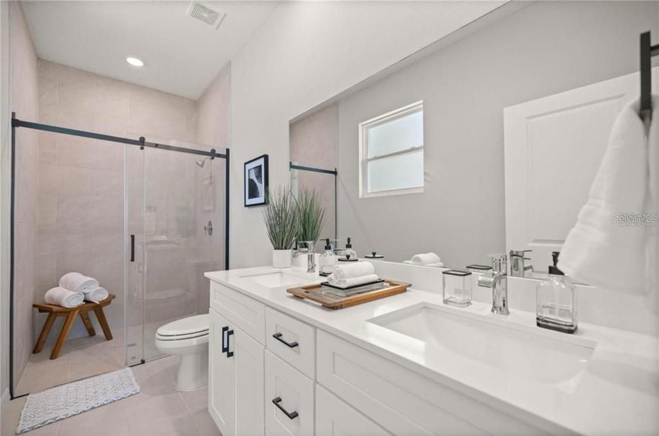 MARION OAKS UN NINE - Residential