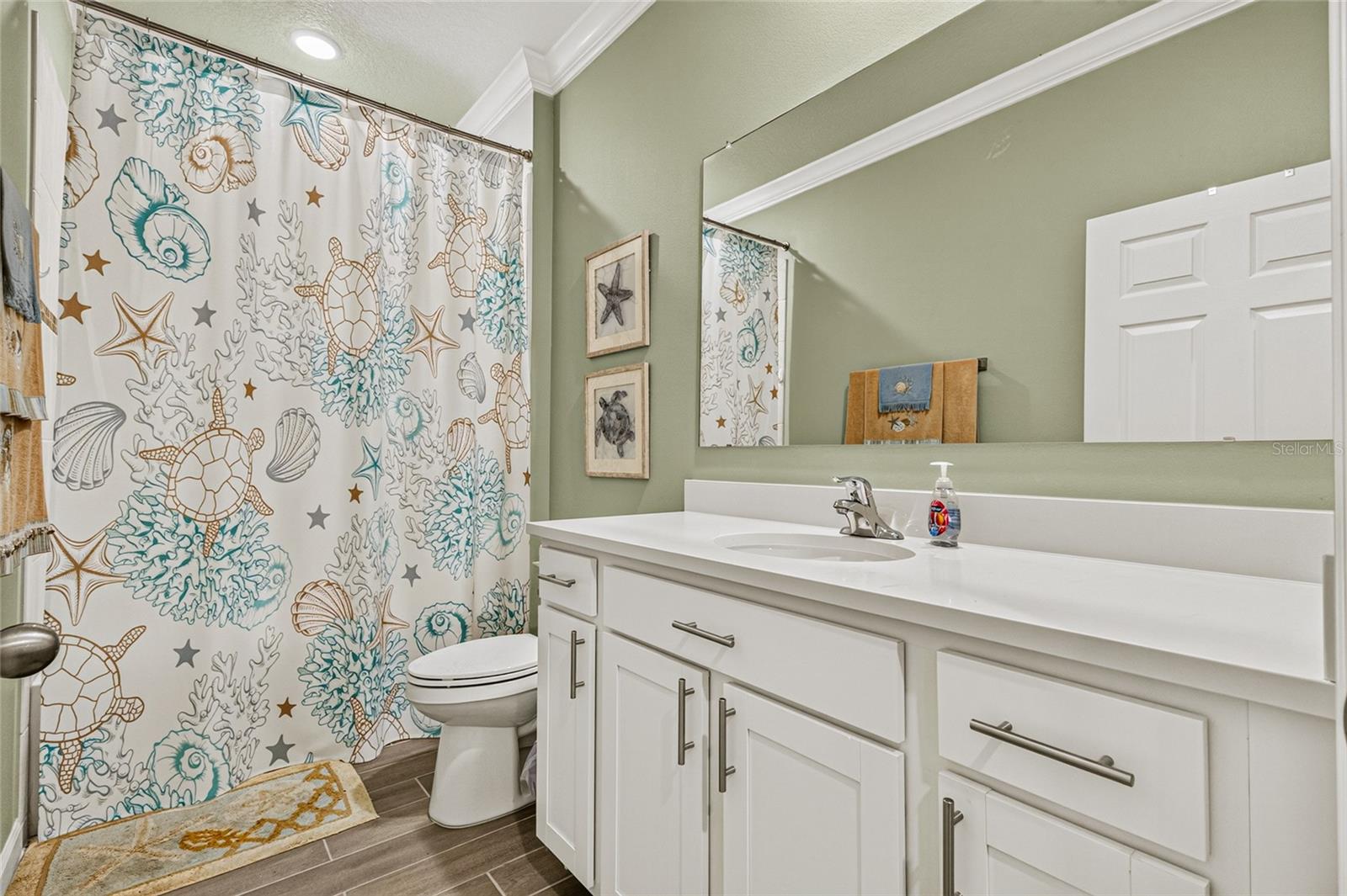 CRYSTAL BAY PH THREE - Residential Lease