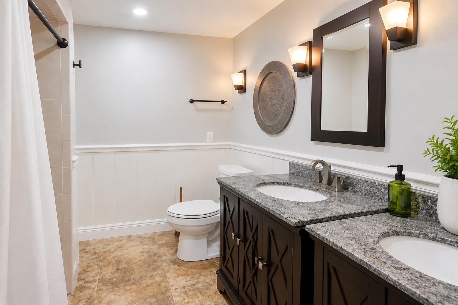 BRANDON VALRICO HILLS ESTATES SUB - Residential