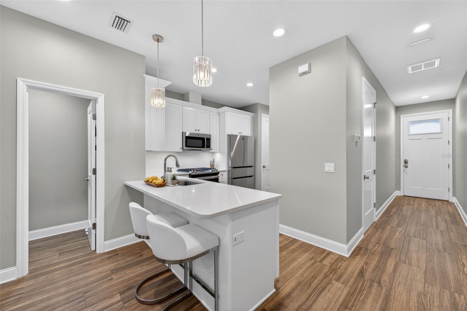 HIGHLAND RIDGE TWNHMS - Residential