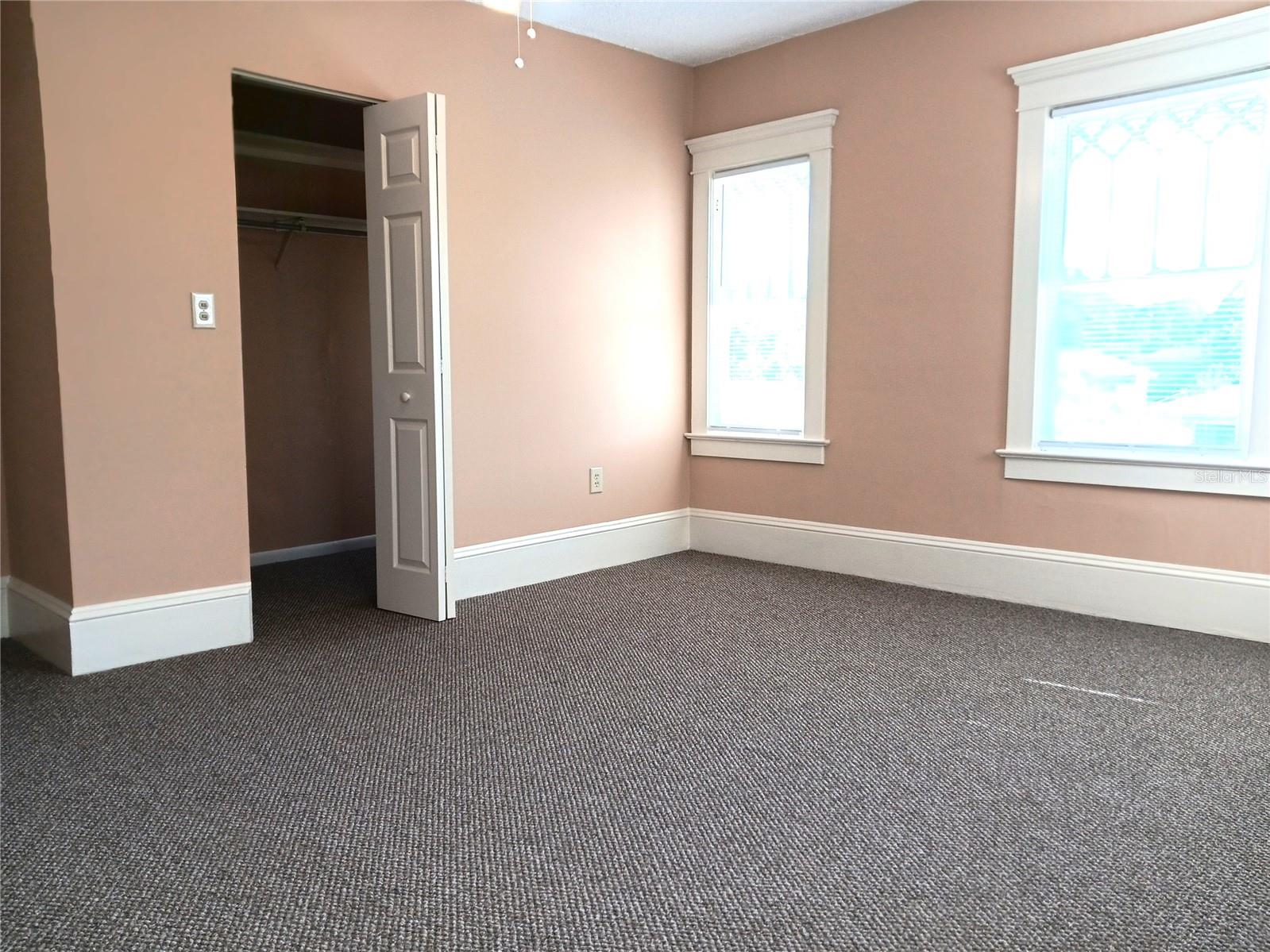 GRAND VIEW PARK REV - Residential Lease