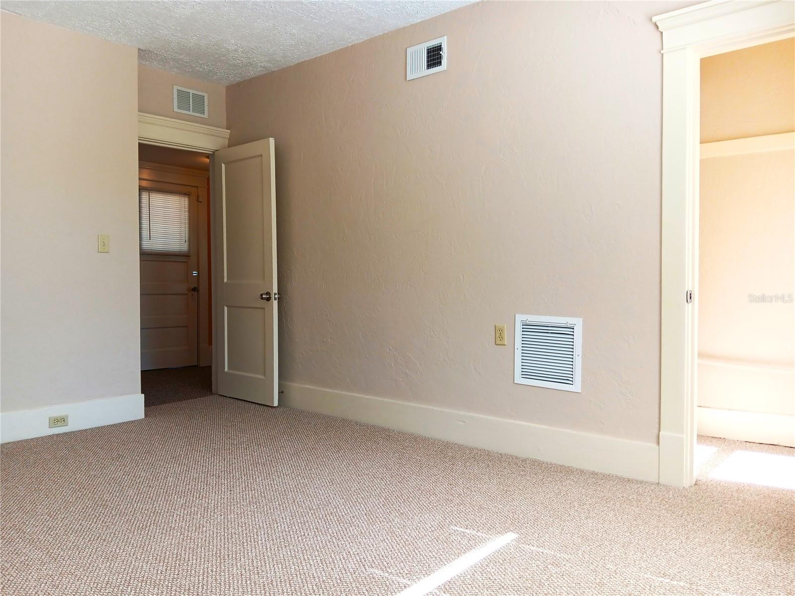 GRAND VIEW PARK REV - Residential Lease