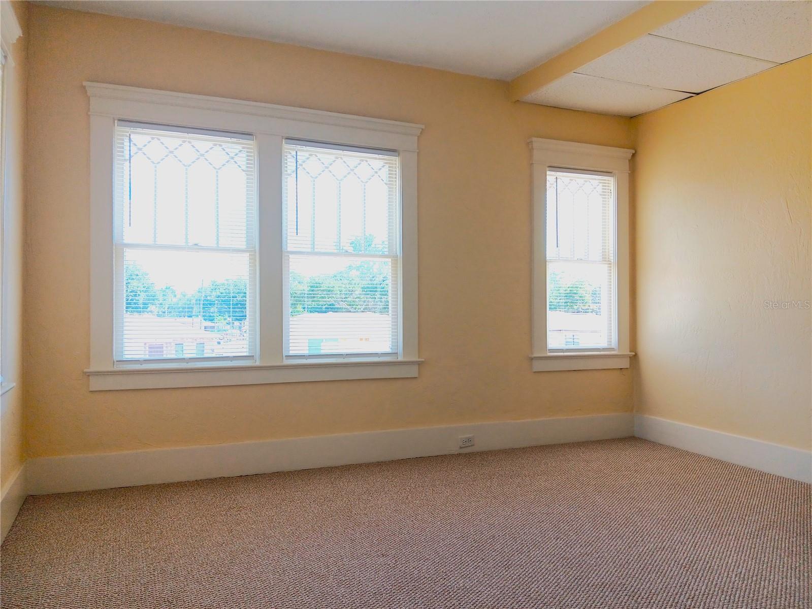 GRAND VIEW PARK REV - Residential Lease