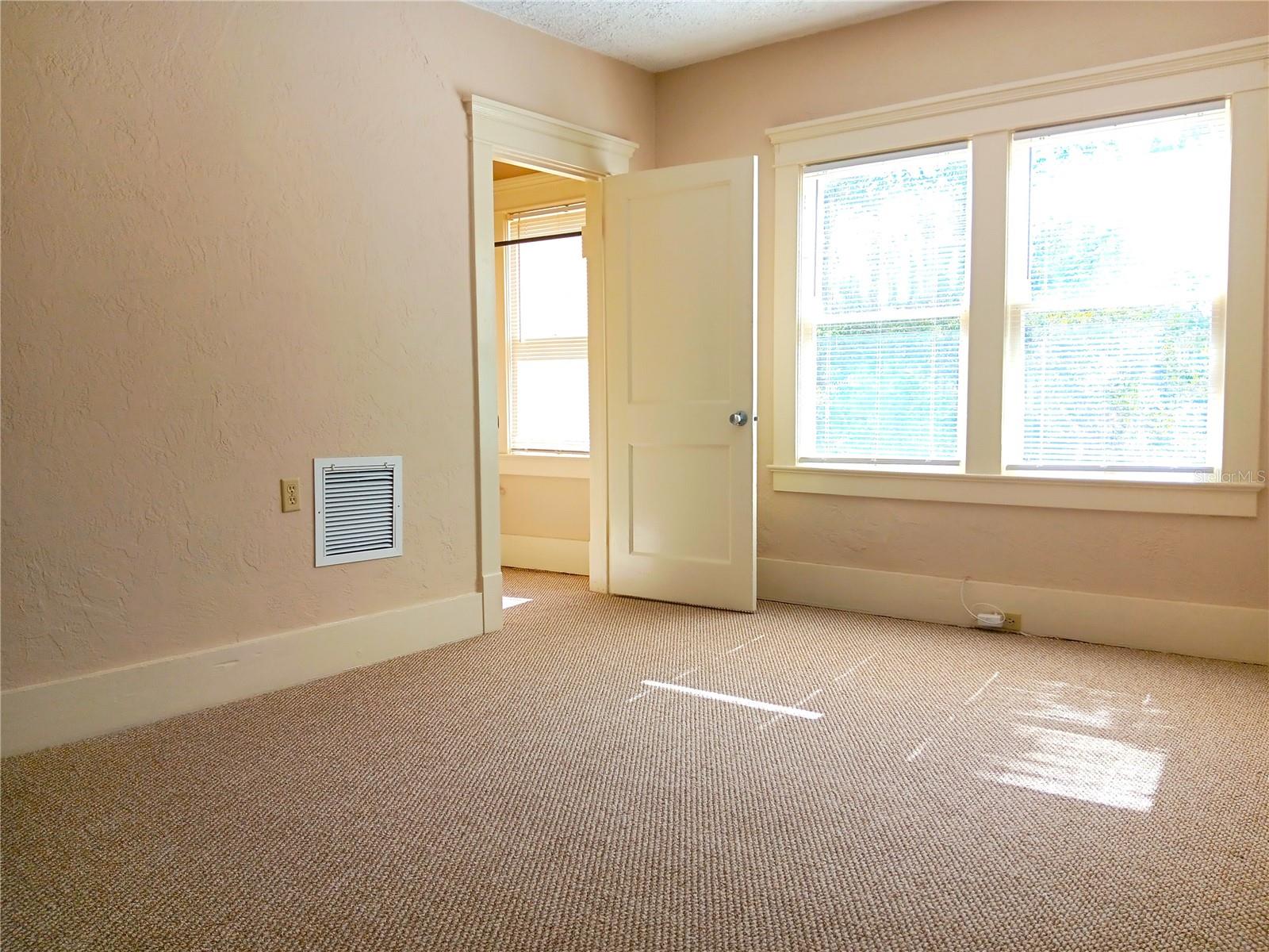 GRAND VIEW PARK REV - Residential Lease