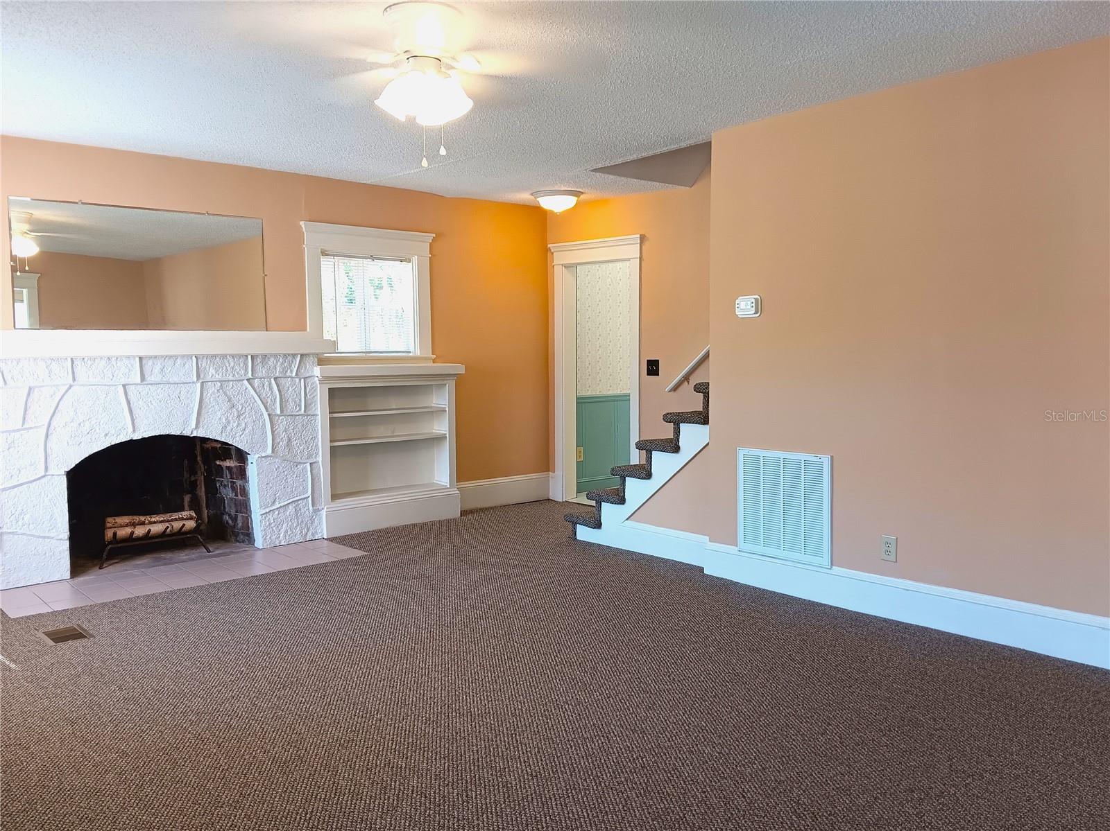 GRAND VIEW PARK REV - Residential Lease