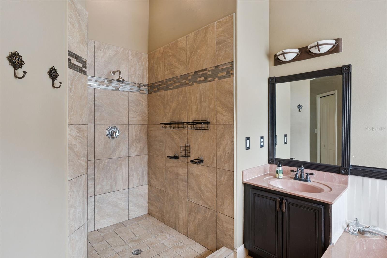 WATERFORD LAKES TR N25B - Residential