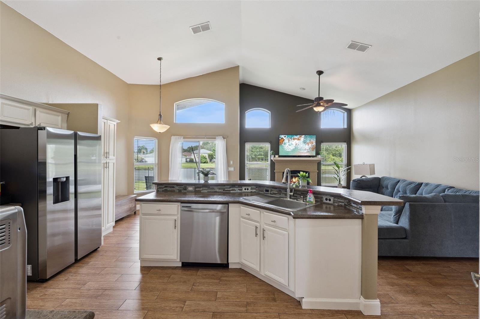 WATERFORD LAKES TR N25B - Residential