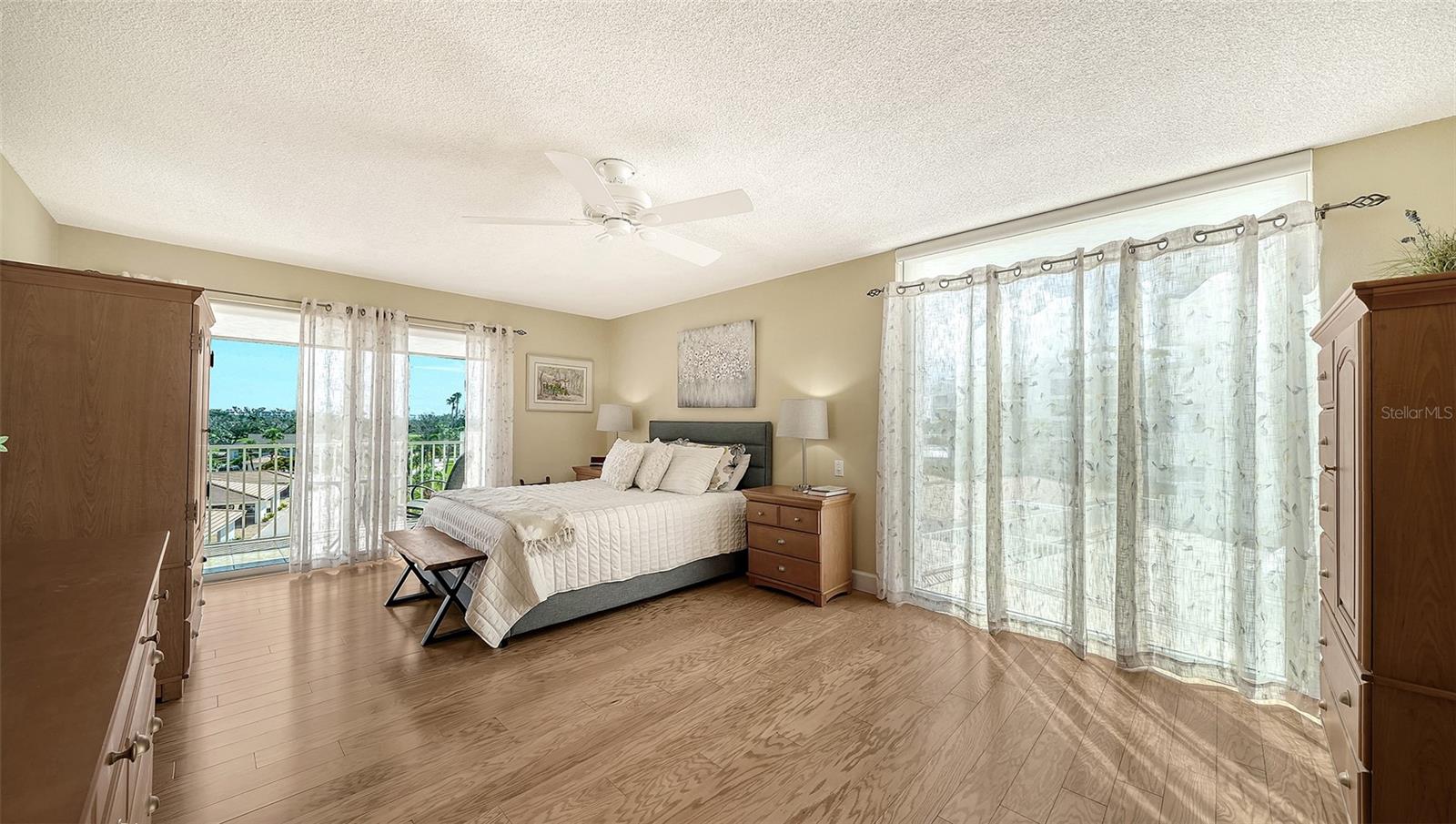 ISLANDER CLUB OF LONGBOAT - Residential