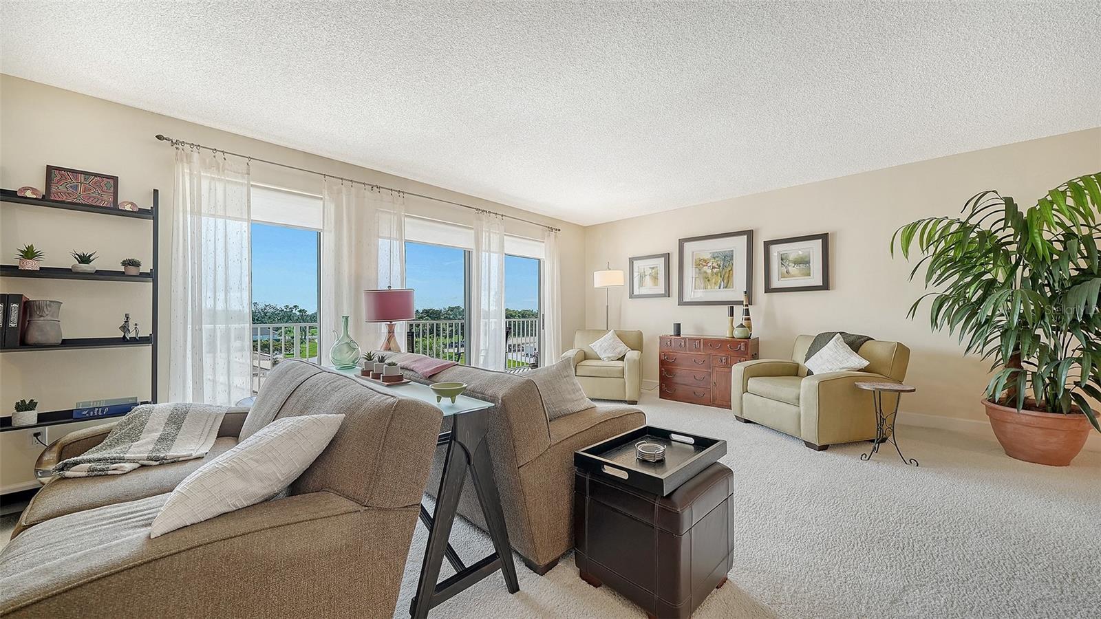 ISLANDER CLUB OF LONGBOAT - Residential