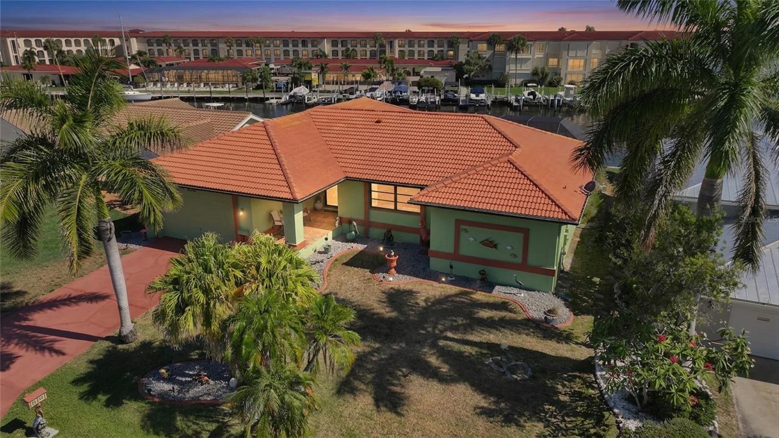 PUNTA GORDA ISLES SEC 4 - Residential