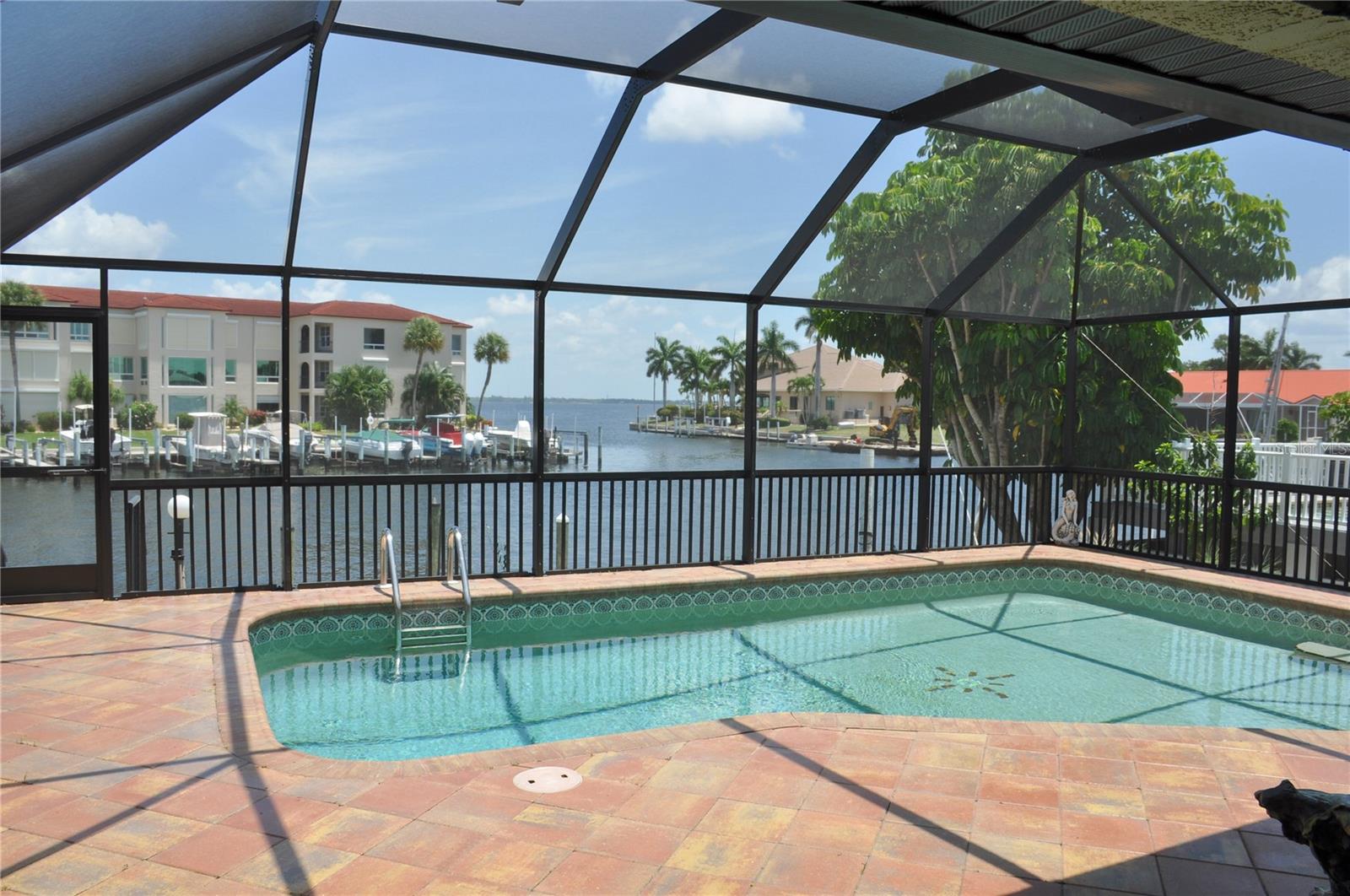 PUNTA GORDA ISLES SEC 4 - Residential