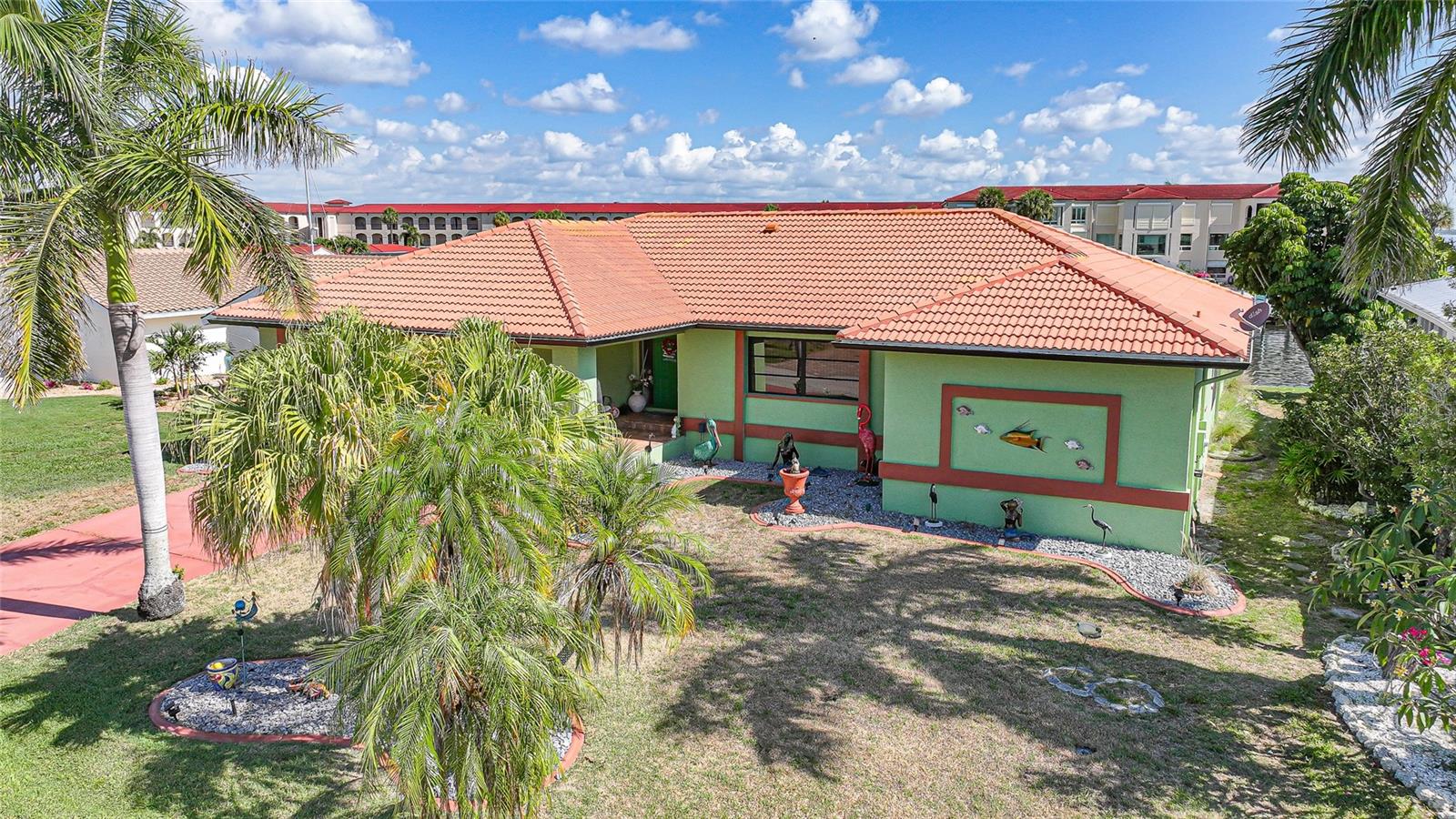 PUNTA GORDA ISLES SEC 4 - Residential