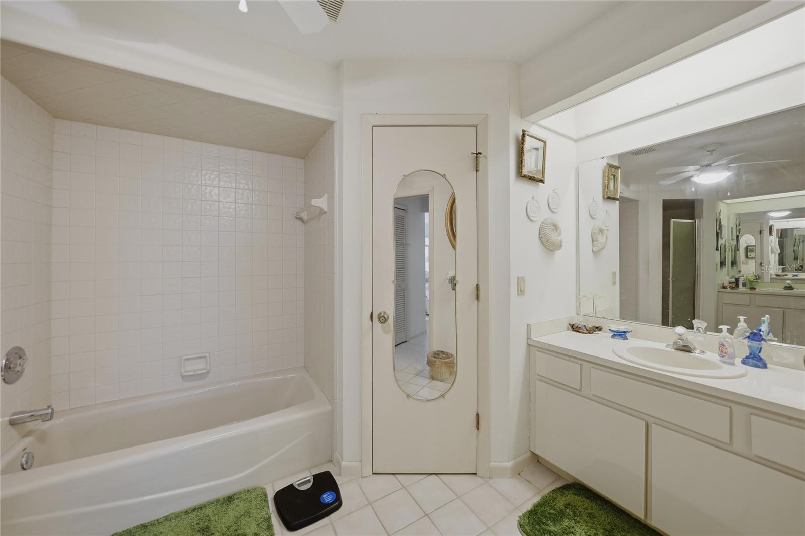 PUNTA GORDA ISLES SEC 4 - Residential