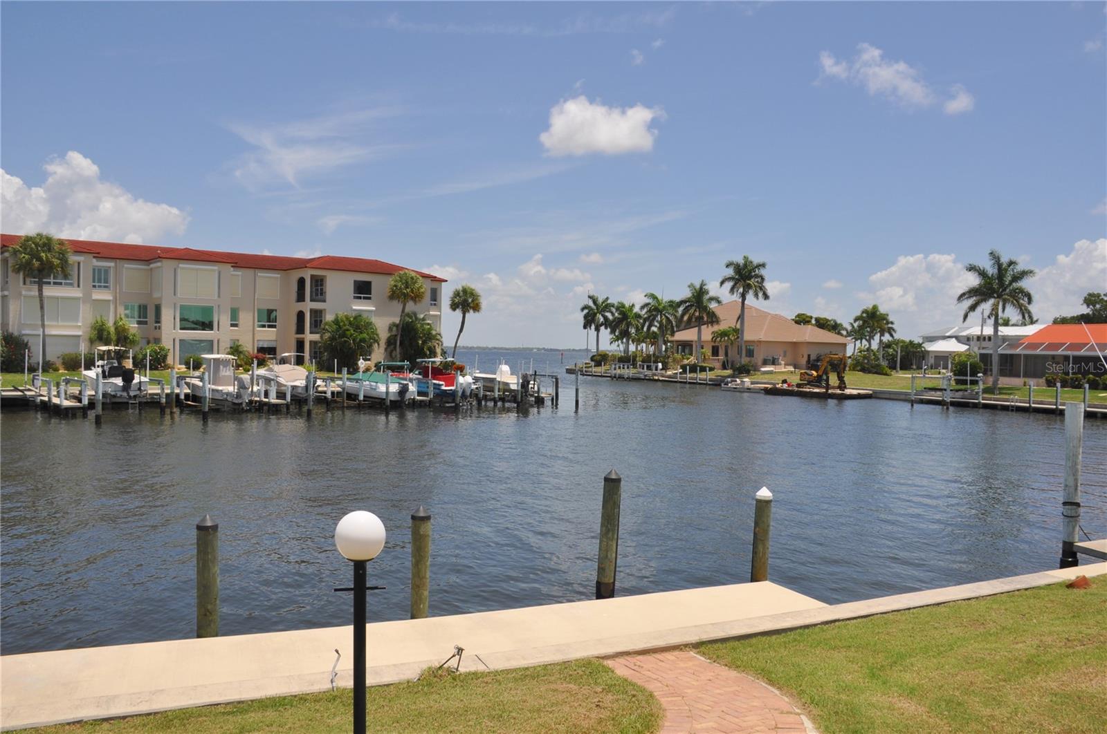 PUNTA GORDA ISLES SEC 4 - Residential
