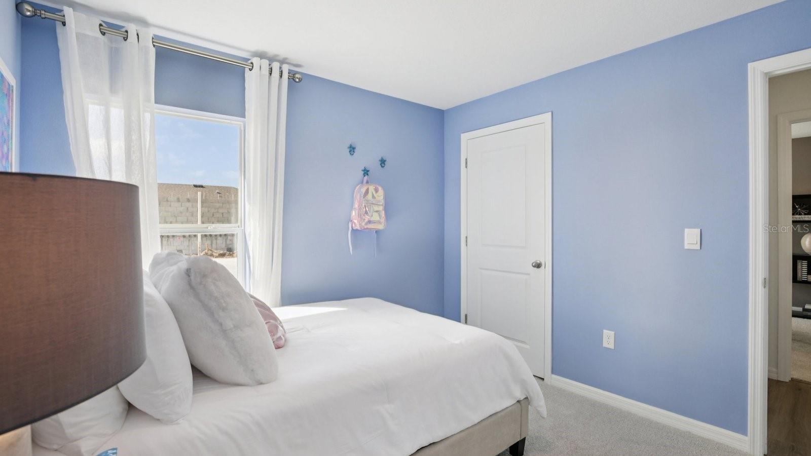 EAST REGNAS - Residential