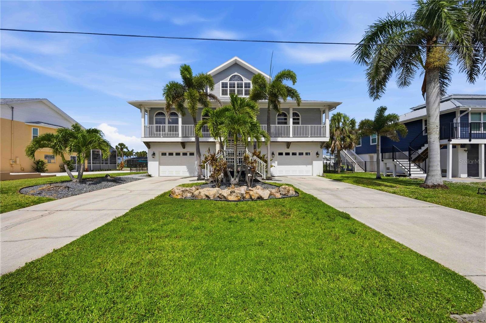 PALM POINT - Residential