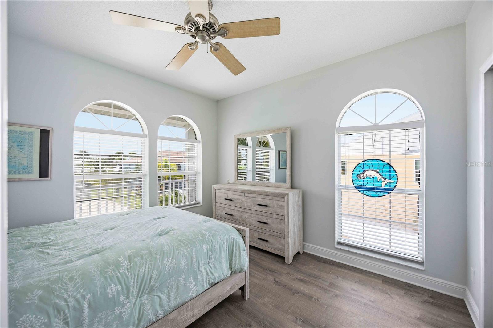 PALM POINT - Residential