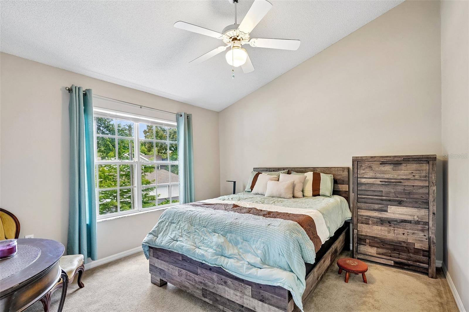 THE LINKS - Residential