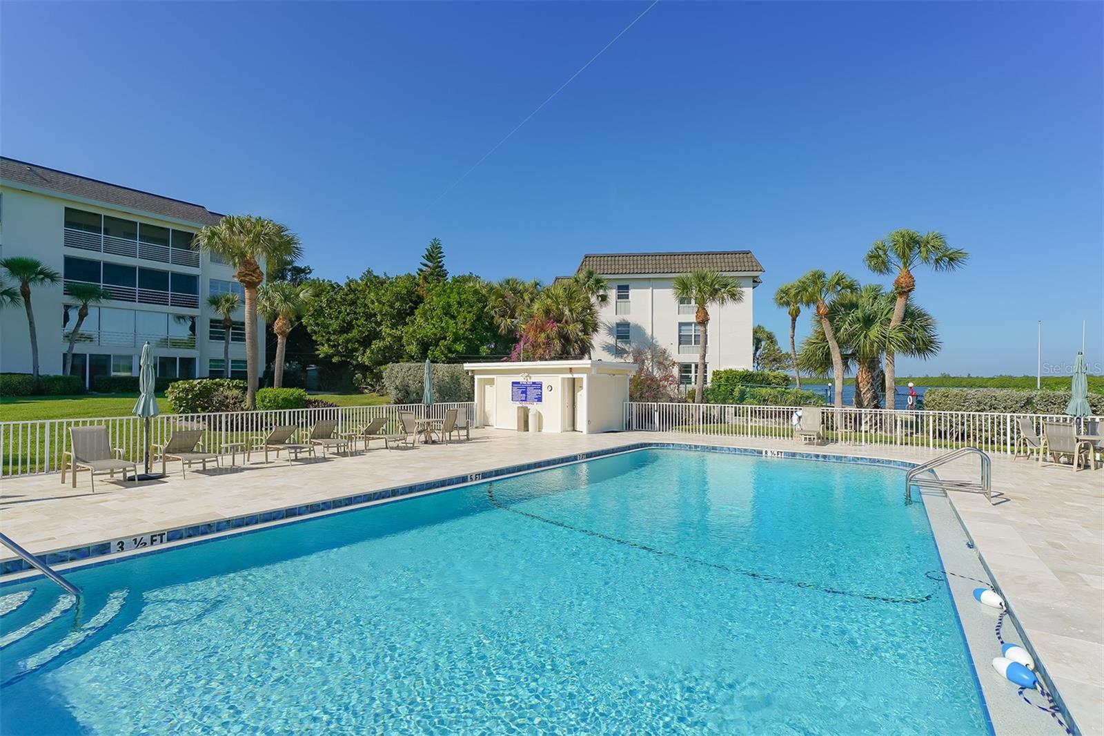 SUTTON PLACE - Residential