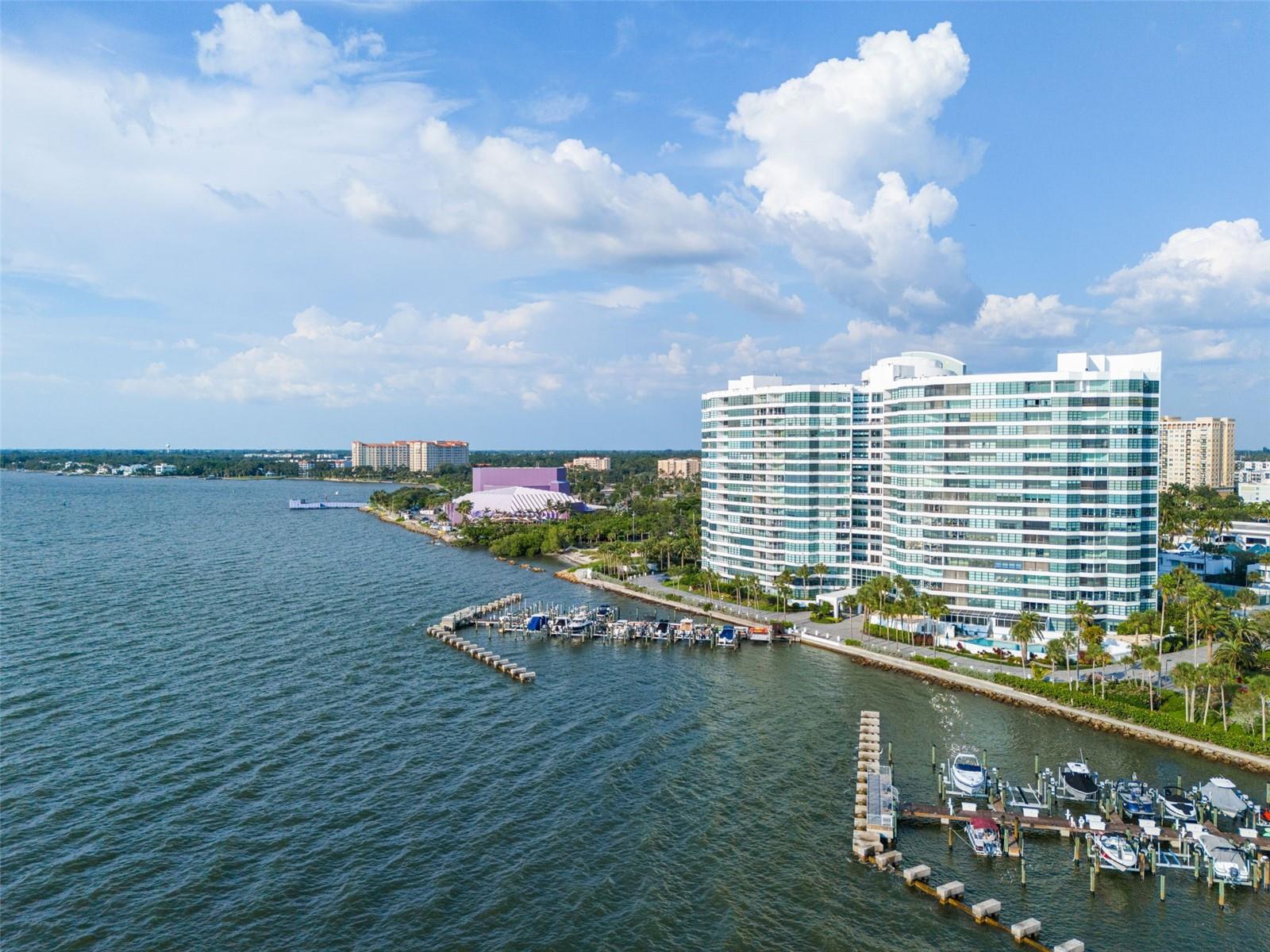 CONDO ON THE BAY TOWER II - Residential