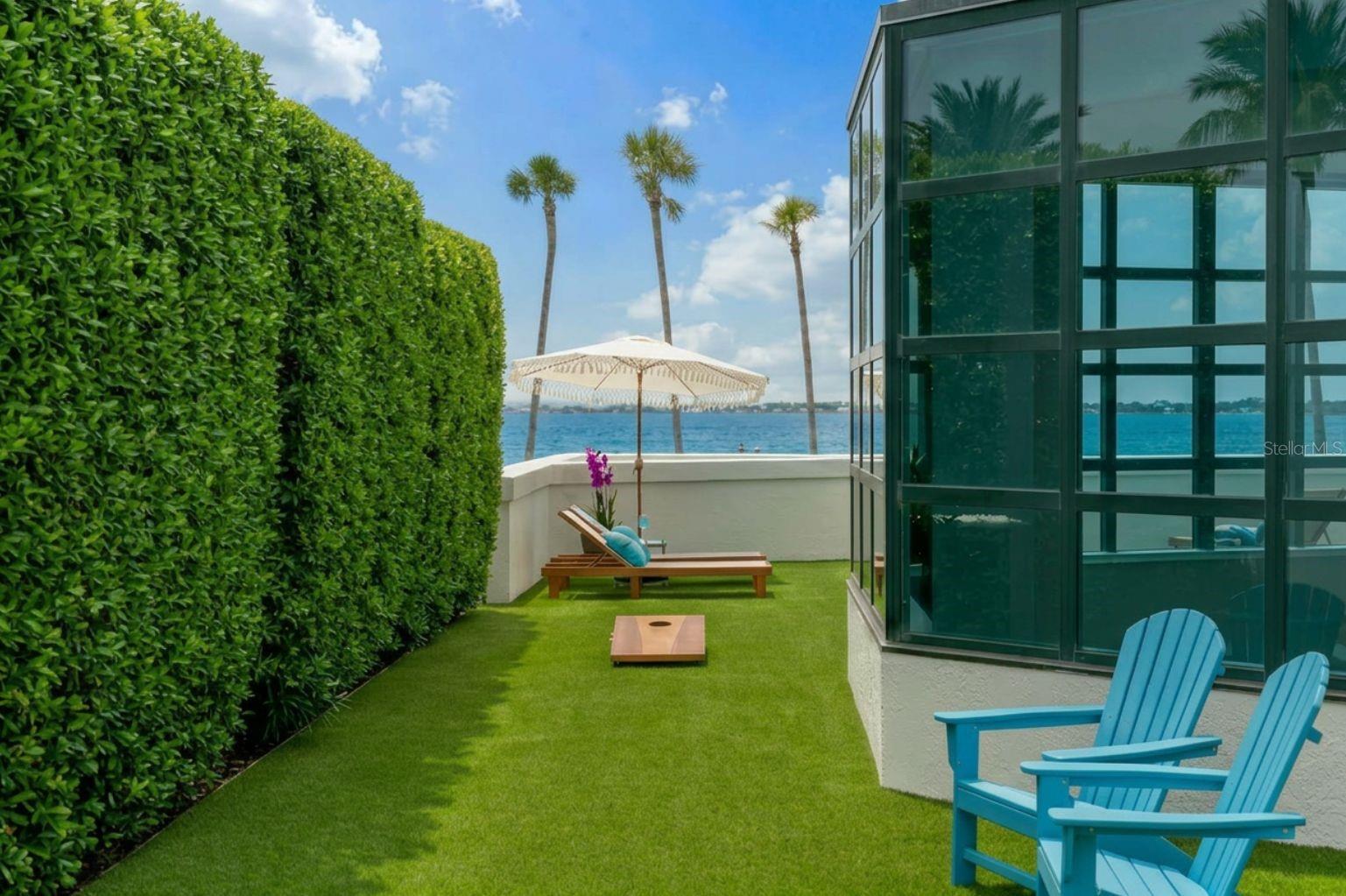 CONDO ON THE BAY TOWER II - Residential