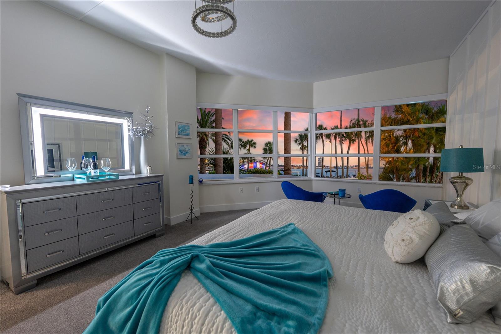 CONDO ON THE BAY TOWER II - Residential