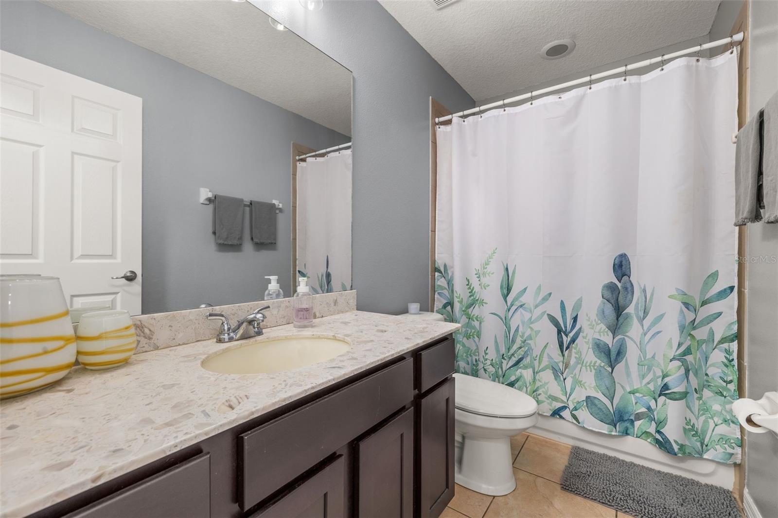 OAK RIDGE - Residential