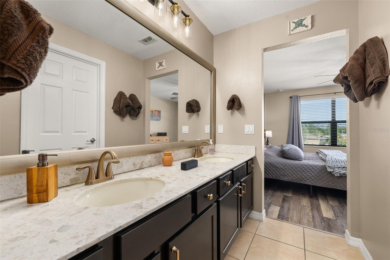 OAK RIDGE - Residential