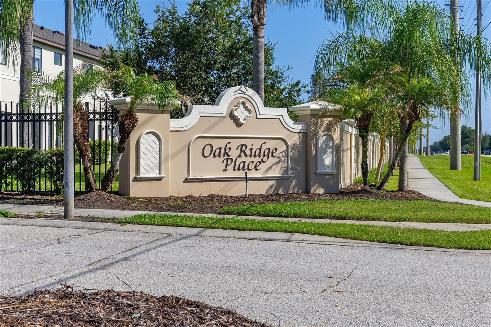 OAK RIDGE - Residential
