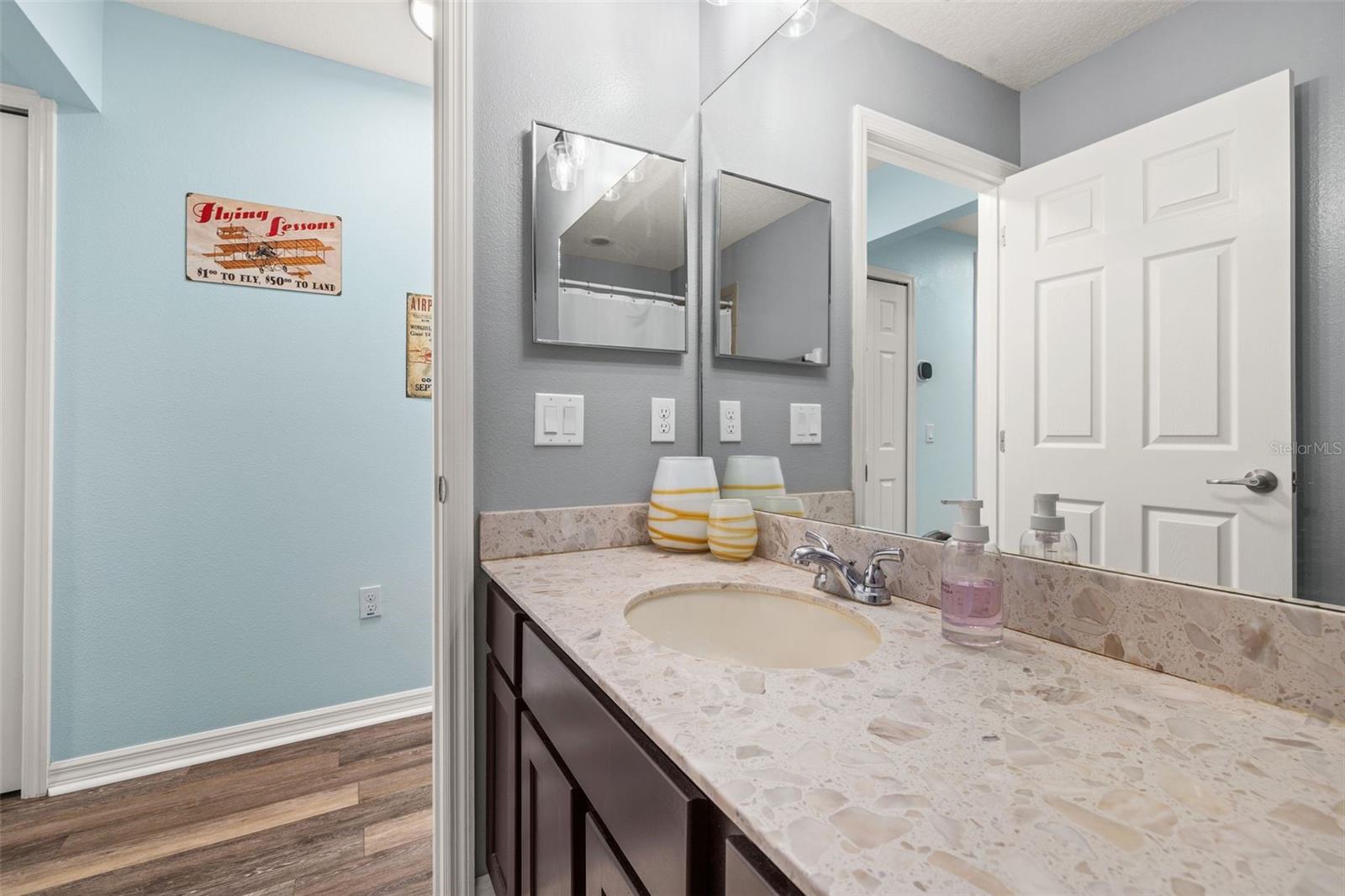 OAK RIDGE - Residential