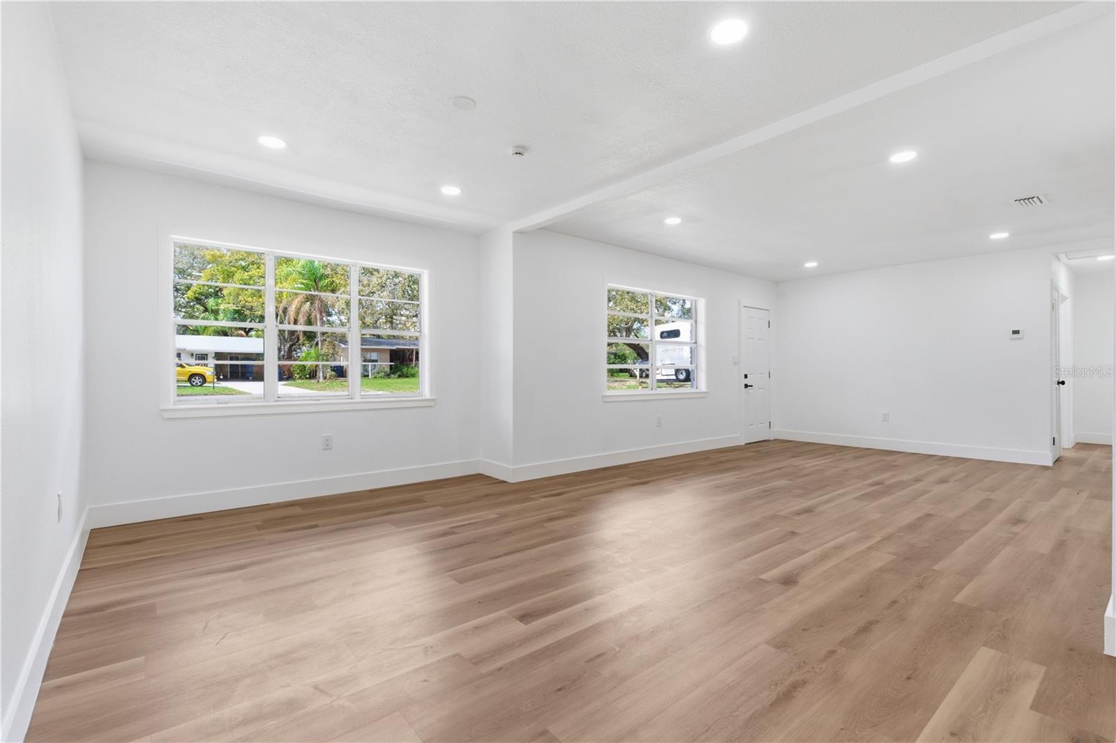 HAMNER'S W E FOREST ACRES - Residential