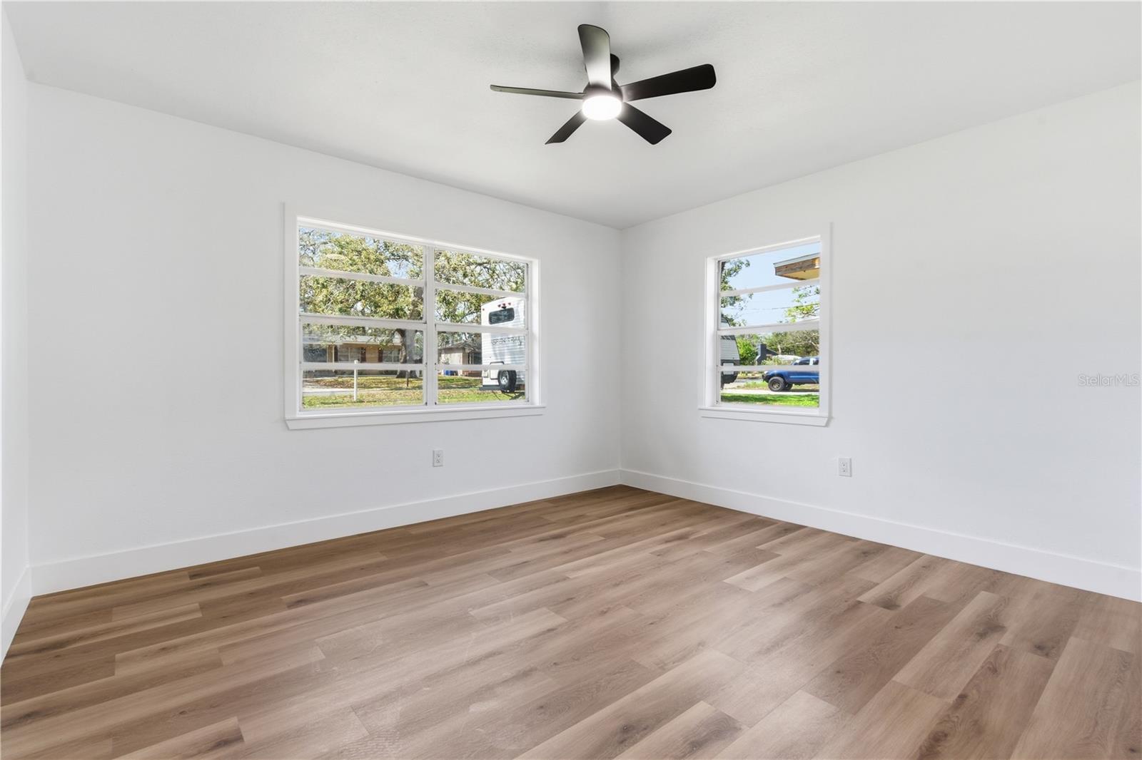 HAMNER'S W E FOREST ACRES - Residential