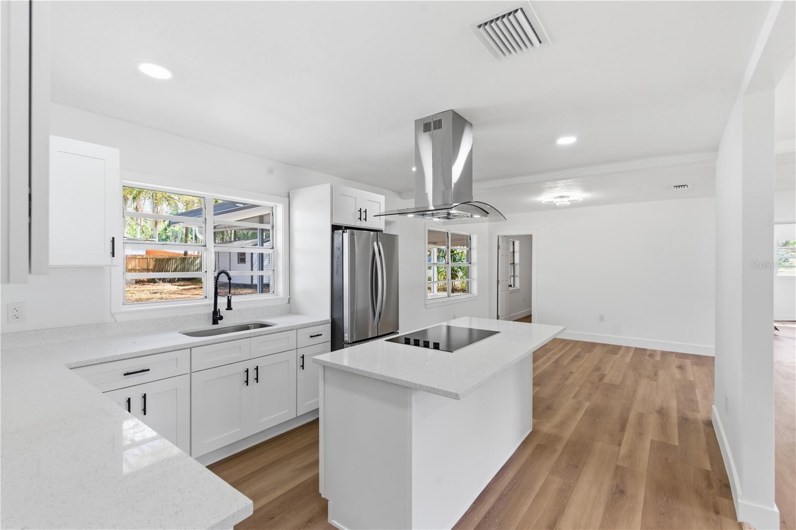 HAMNER'S W E FOREST ACRES - Residential