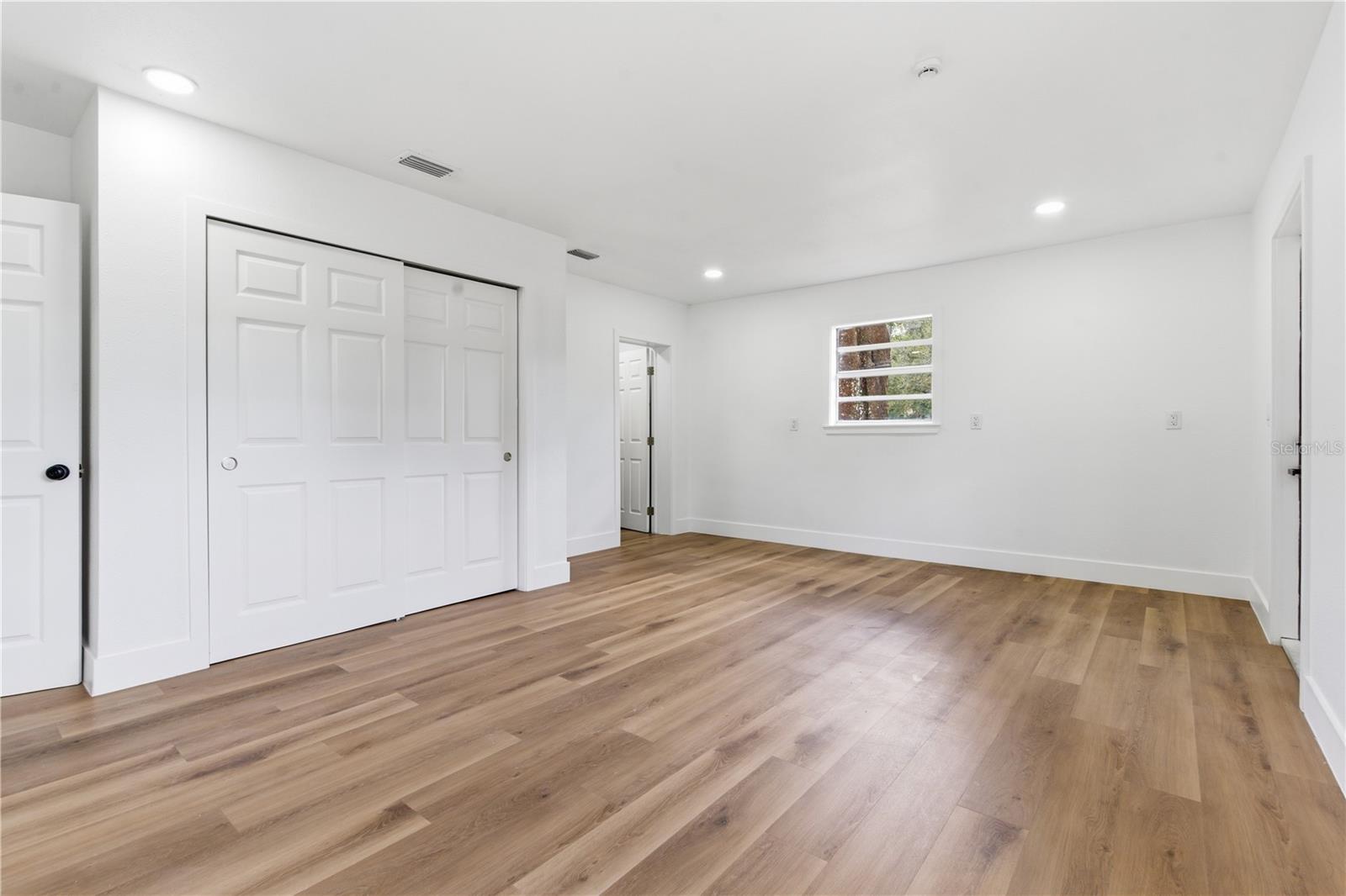 HAMNER'S W E FOREST ACRES - Residential
