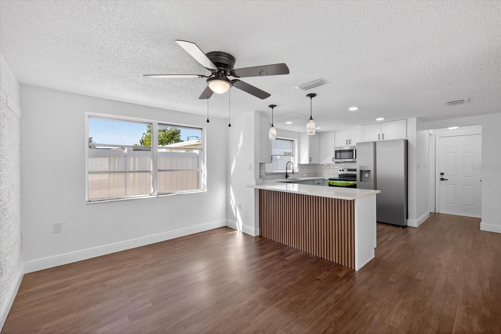 REGENCY PARK - Residential