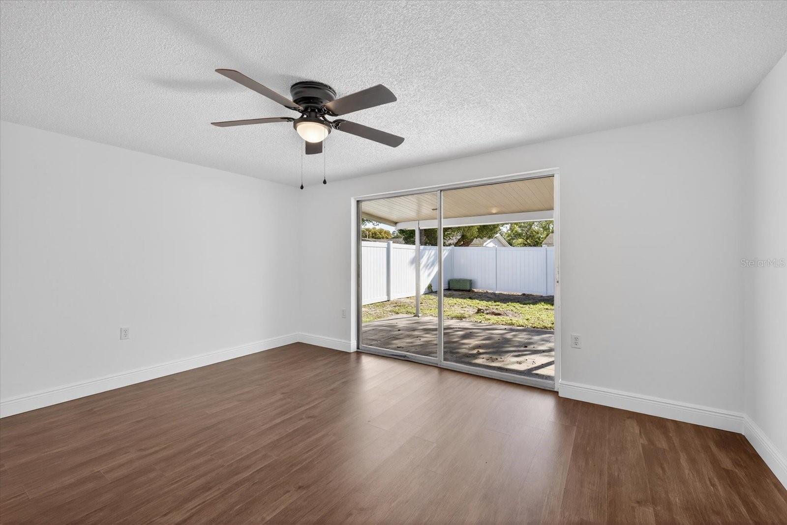 REGENCY PARK - Residential