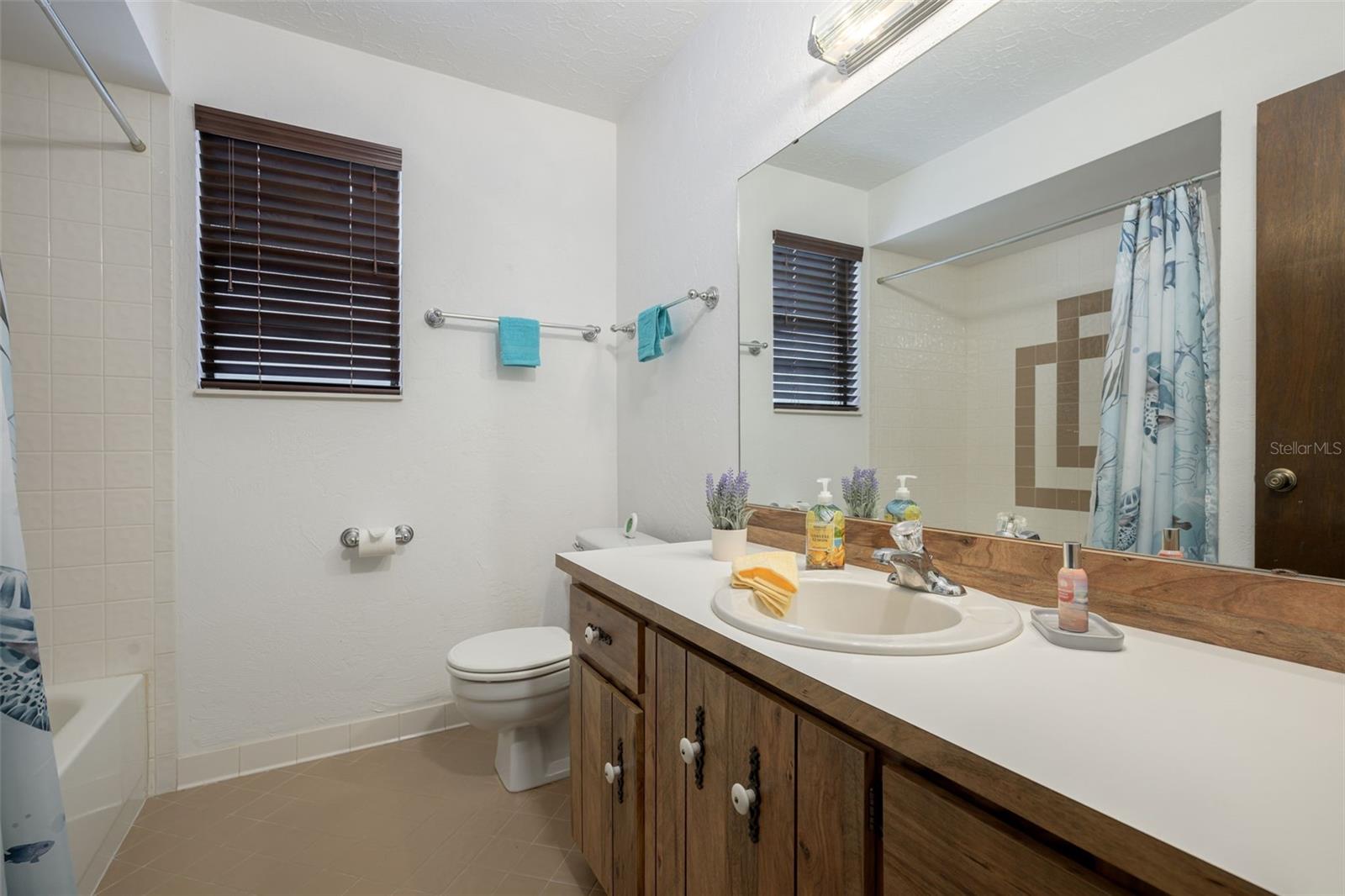 NORTHBROOK UN 05 - Residential