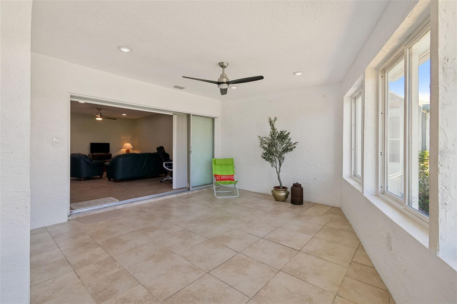 VILLAGE GREEN BRADENTON SEC 8 - Residential