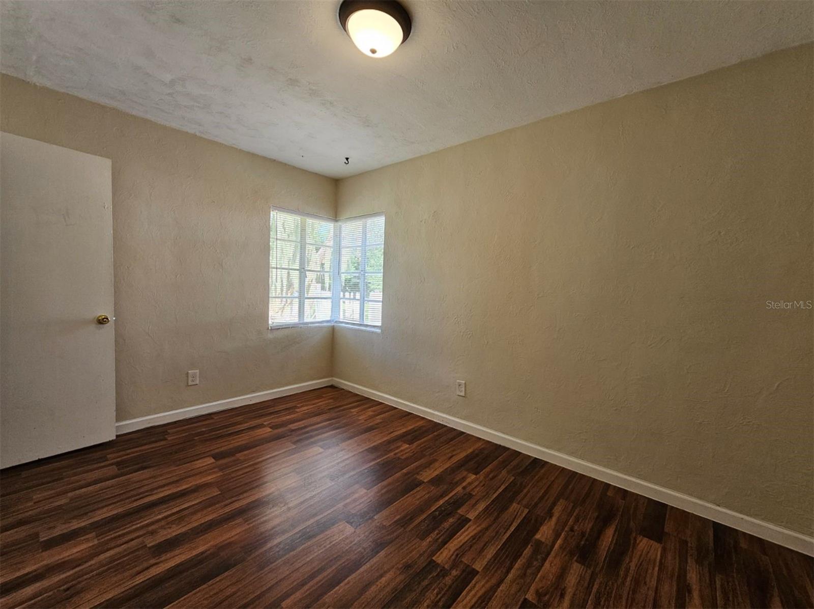 SHORE ACRES - Residential Lease