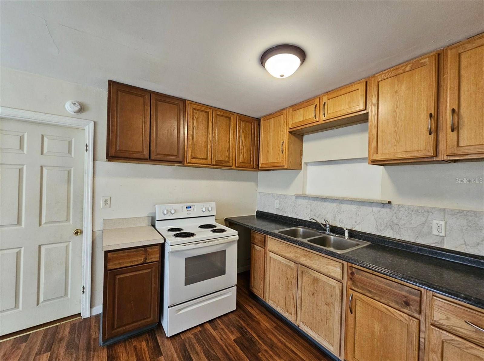 SHORE ACRES - Residential Lease